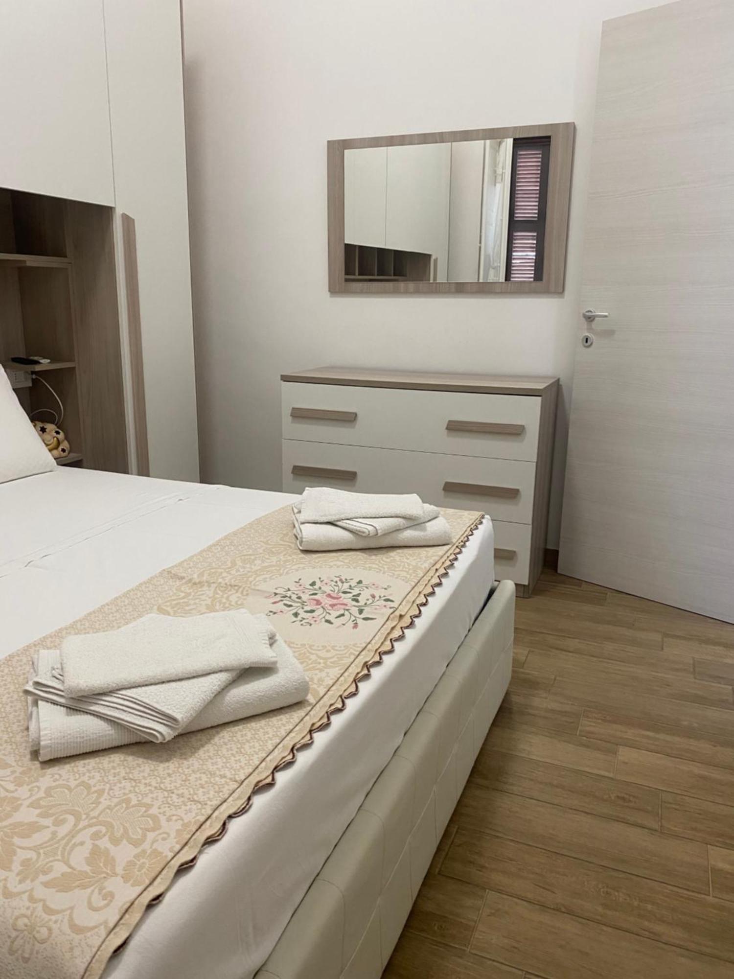 Cas'Elisa Apartment Cisternino Luaran gambar